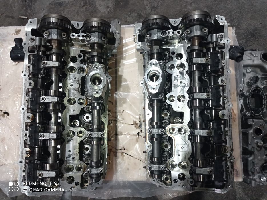 Głowica silnika prawa 4.4 V8 N63b44D BMW