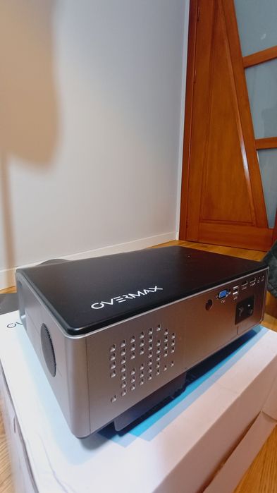 Rzutnik projektor Overmax Multipic 4.1