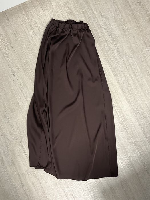 Шовкова спідниця міді шоколад, коричнева на резинці, 42-44