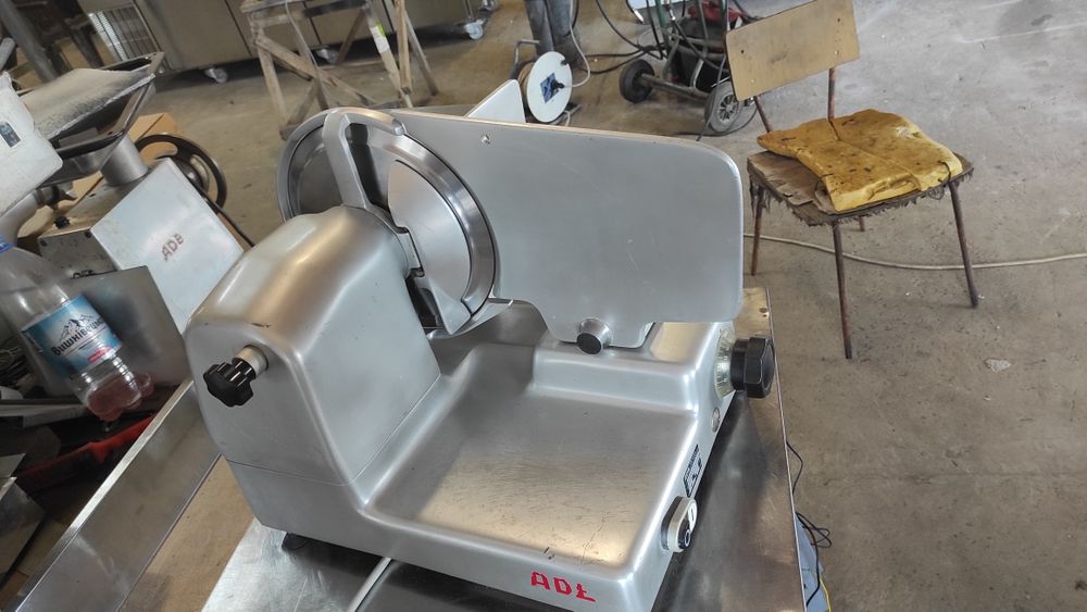 Слайсер професійний