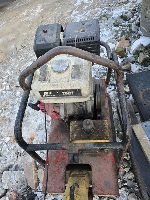 Zageszczarka 200kg wacker