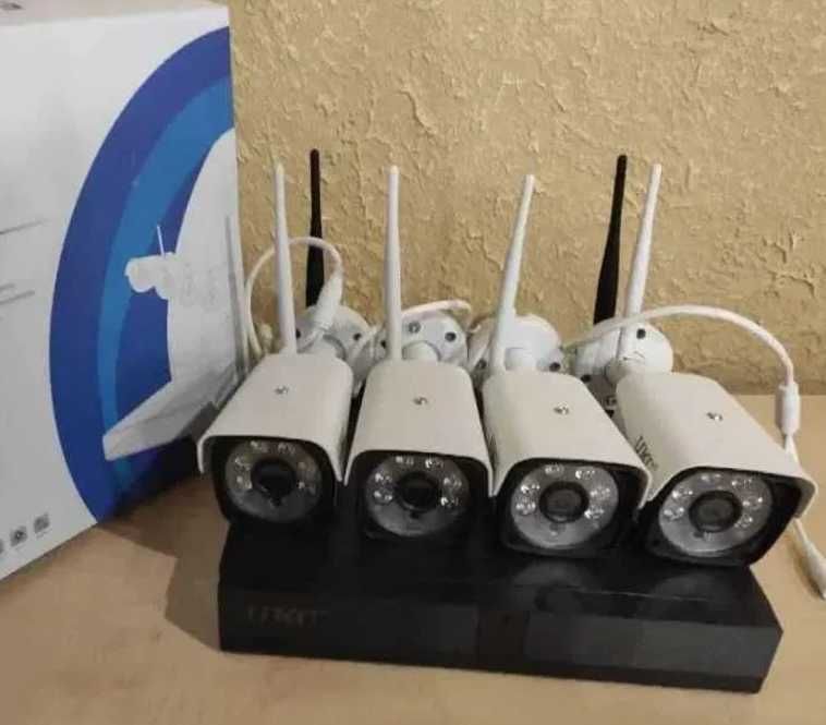Комплект видеонаблюдения система для дома на 4 камеры вай-фай