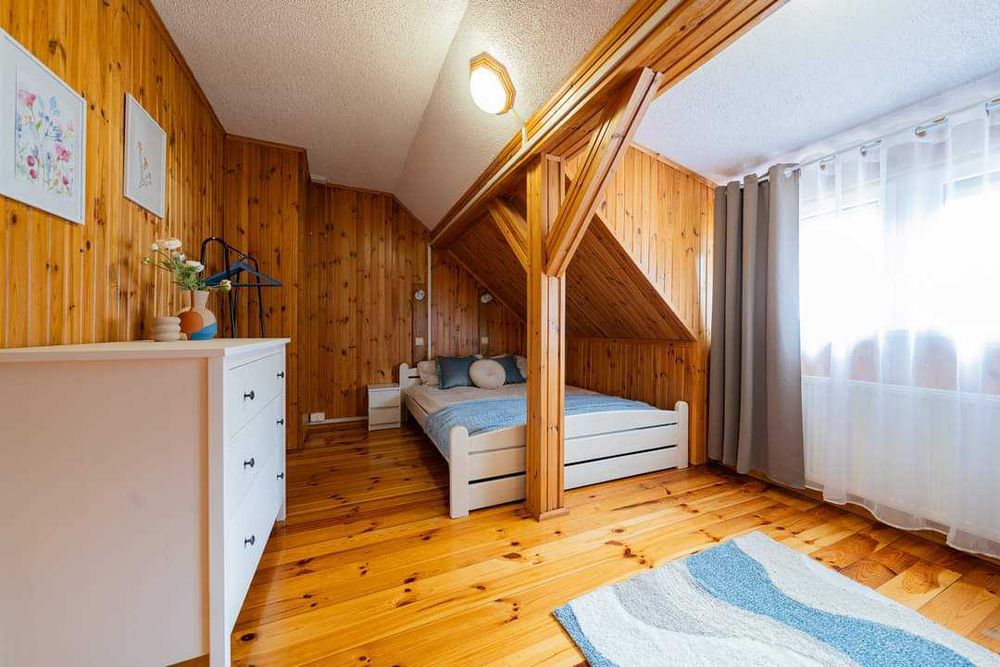 Domek z kominkiem na 8-12 osób, Ostoja Stare Kiejkuty