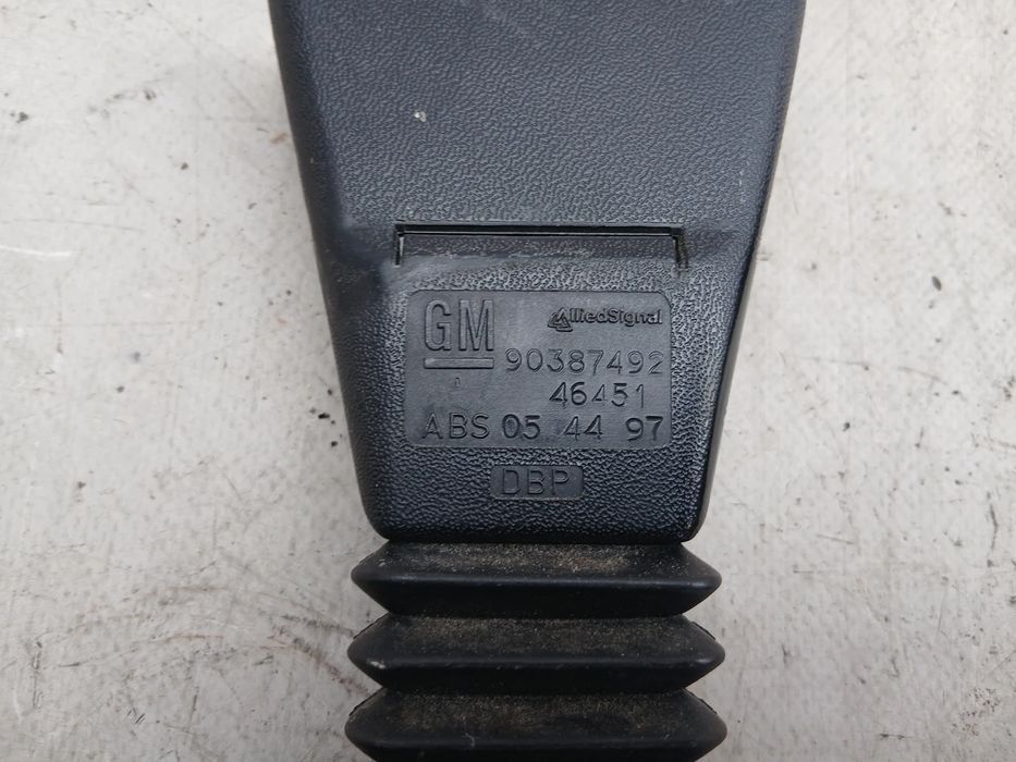 Pré-tensor cinto frente direito OPEL Corsa B