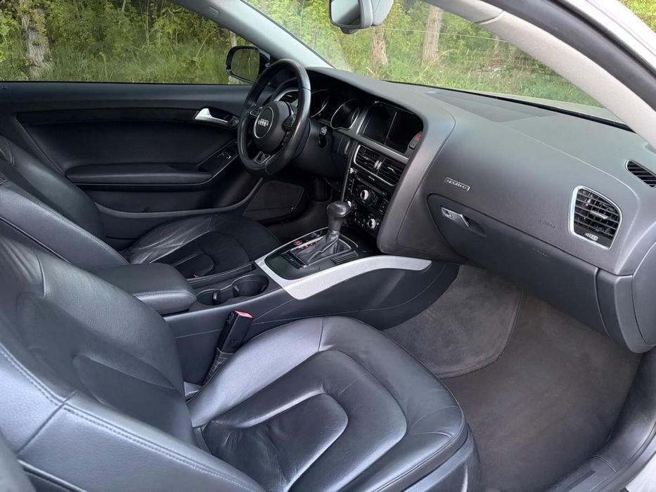 Продам Audi A5 Coupe, 2012 рік випуску, 2.0 бензин на повному приводі