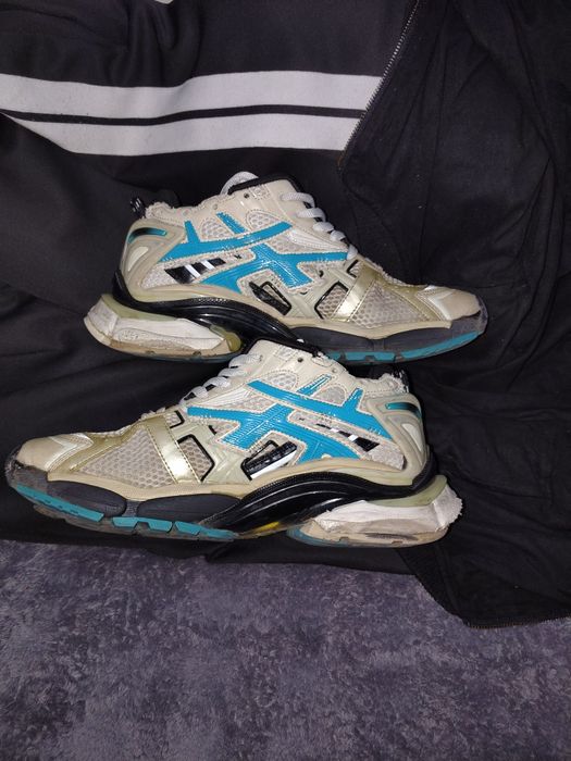 balenciaga runner