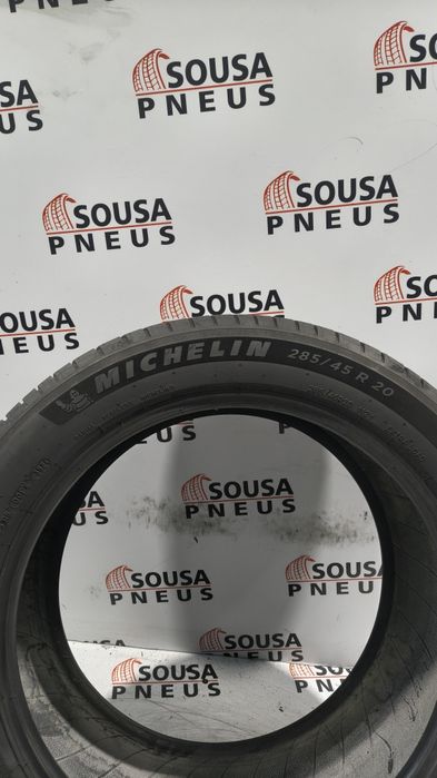 2 pneus semi novos Michelin 285-45R20 - Oferta dos Portes