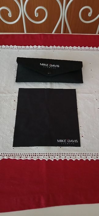 Bolsa de tecido para óculos Mike Davis