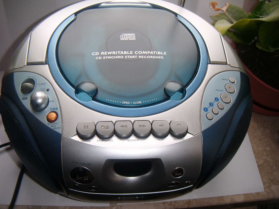 Radiomagnetofon Phillips AZ1140 (do naprawy)