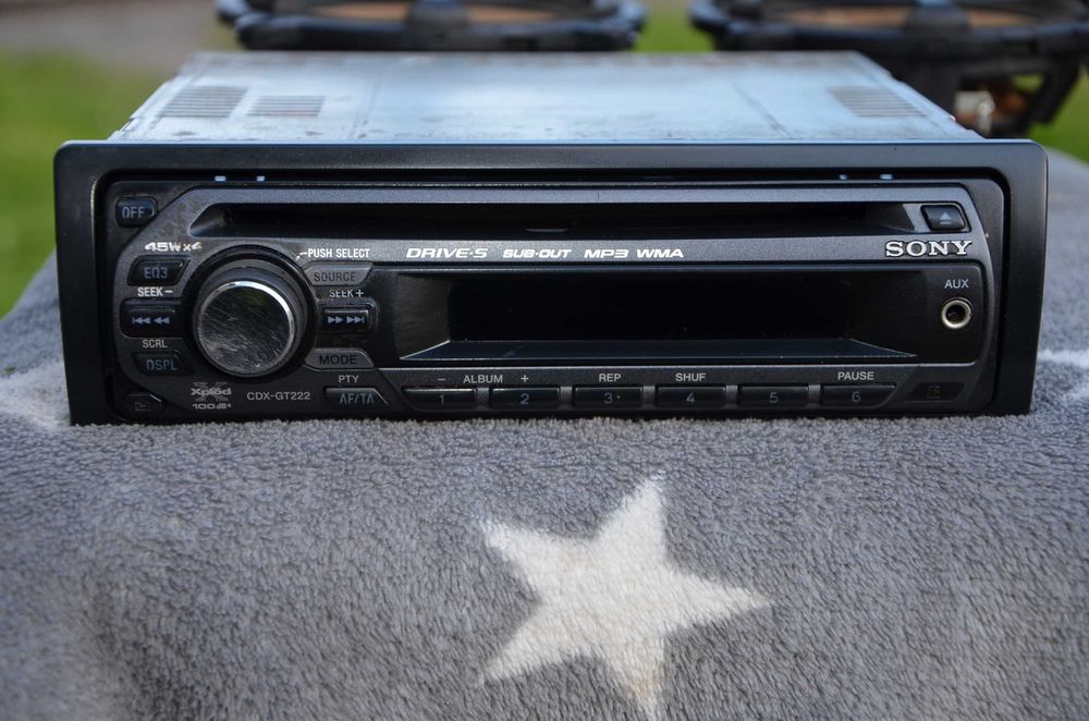 Radio Samochodowe Sony z Głośnikami!!