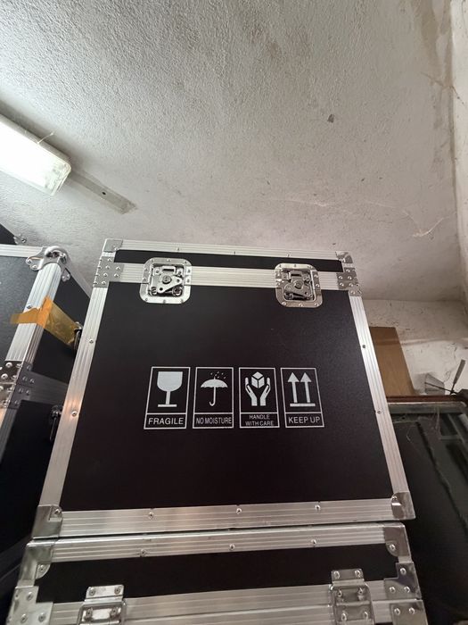 Caixa de transporte de equipamento de som