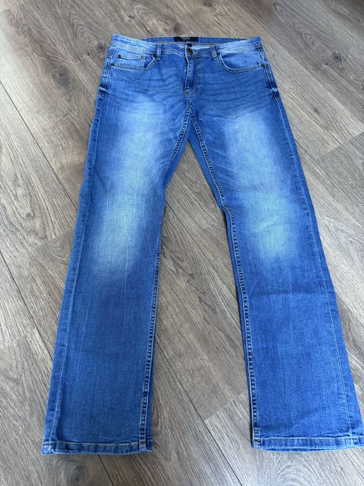 Jesnsy New Yorker 33/34  jak Nowe