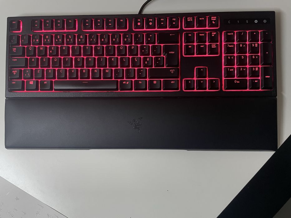 Teclado Gaming  "Razer Ornata Chroma"