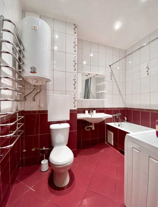 Чарівна, простора квартира в 2хв від МВЦ, Лівобережна