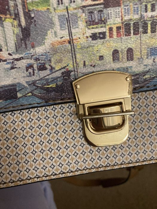 torebka listonoszka parfois