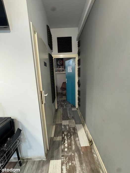Lokal usługowy w Śródmieściu z parkingiem