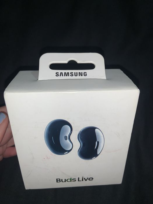 Fones sem fio Samsung Buds Live