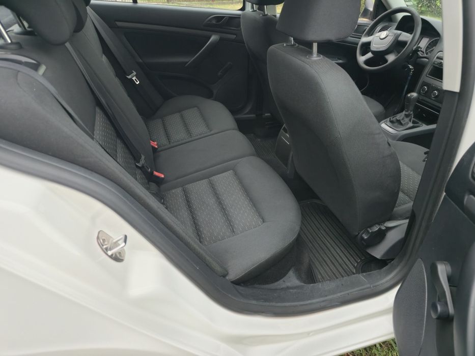 Zadbana Skoda Octavia II  z gazem
