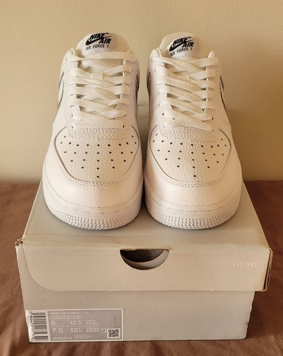 Buty młodzieżowe Nike Air Force 1 rozmiar 38,5