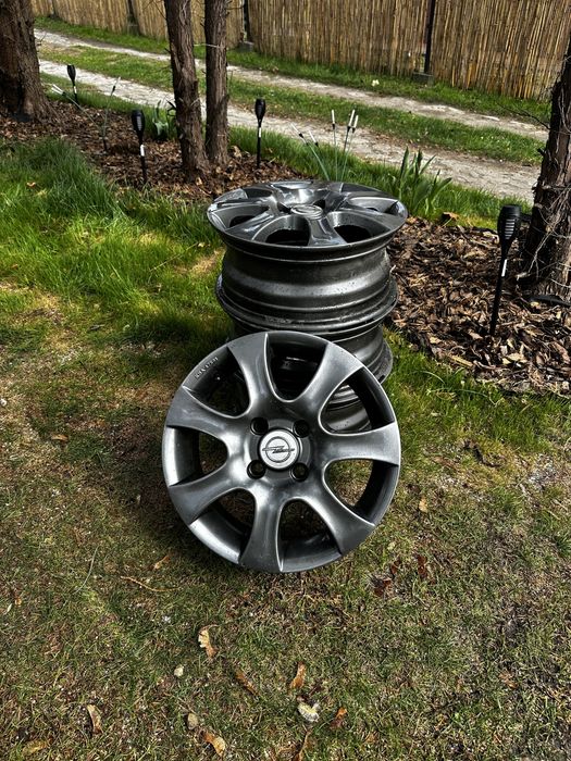 Fegi 14 cali  śruby 4x100 ET 44