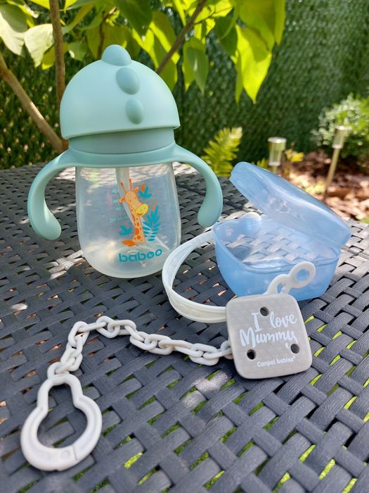 Поильник с трубочкой, пустышки,прищепка для соски