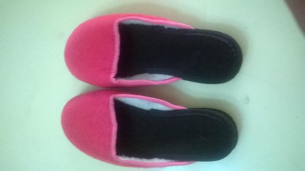 Chinelos senhora (2 com etiqueta e 6 sem etiqueta)