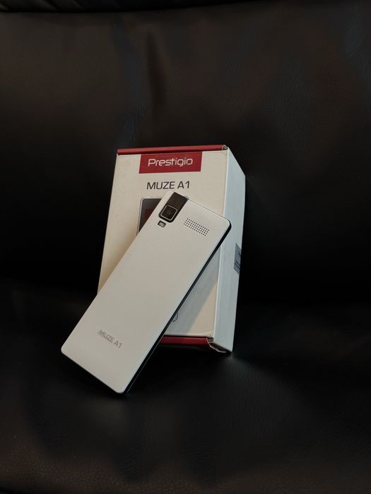 кнопочний телефон PRESTIGIO MUZE A1