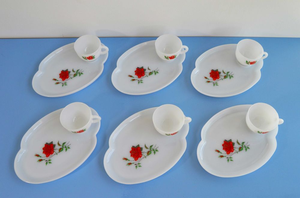 Lote de 6 chávenas Arcopal, dos Anos 60/70 para fãs de Vintage