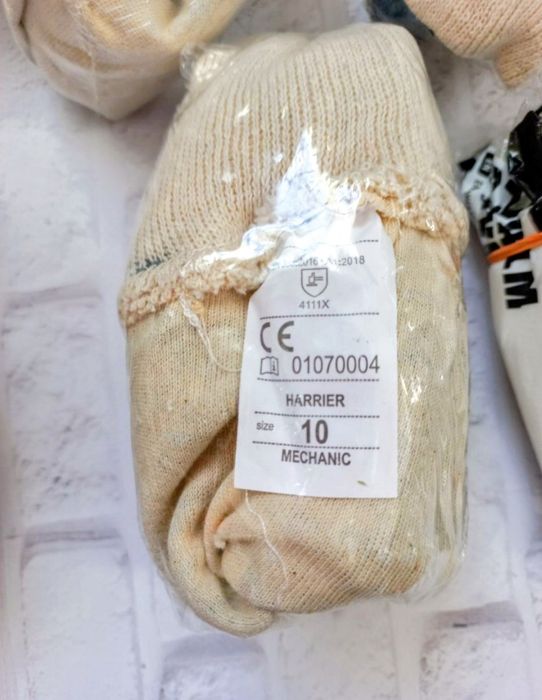 Рабочие перчатки,разных размеров.