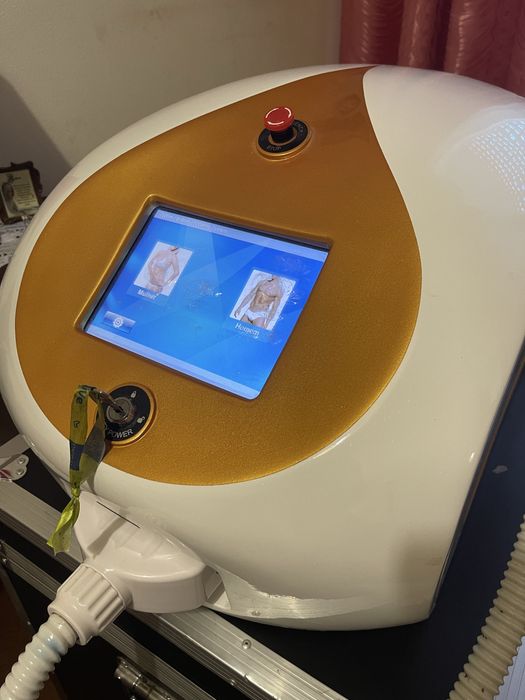 Maquina de depilacao Laser Tripla Onda