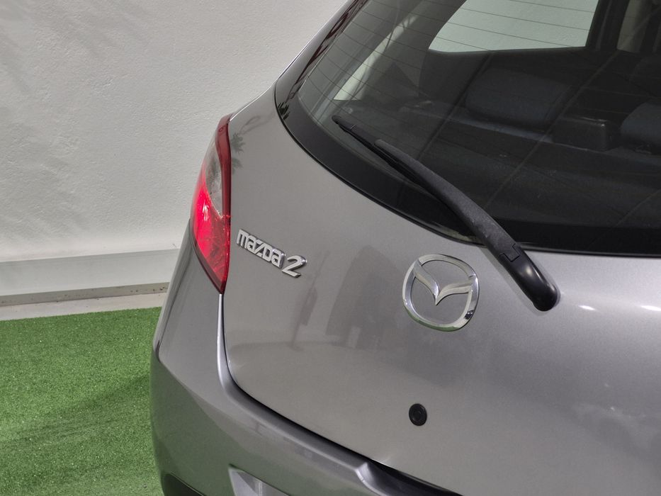 Mazda 2 — fotografia 3