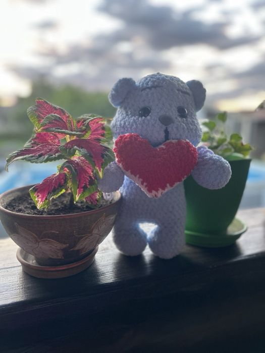 Мішутки з плюшової пряжі