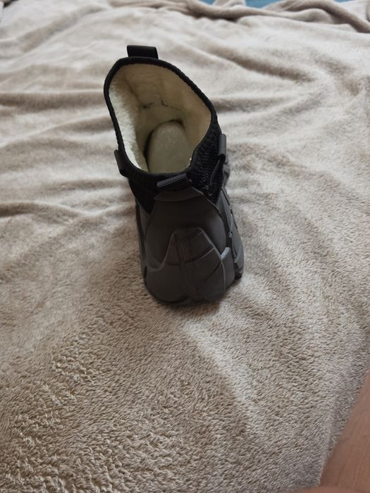 Ботинки, кросівки трекінгові