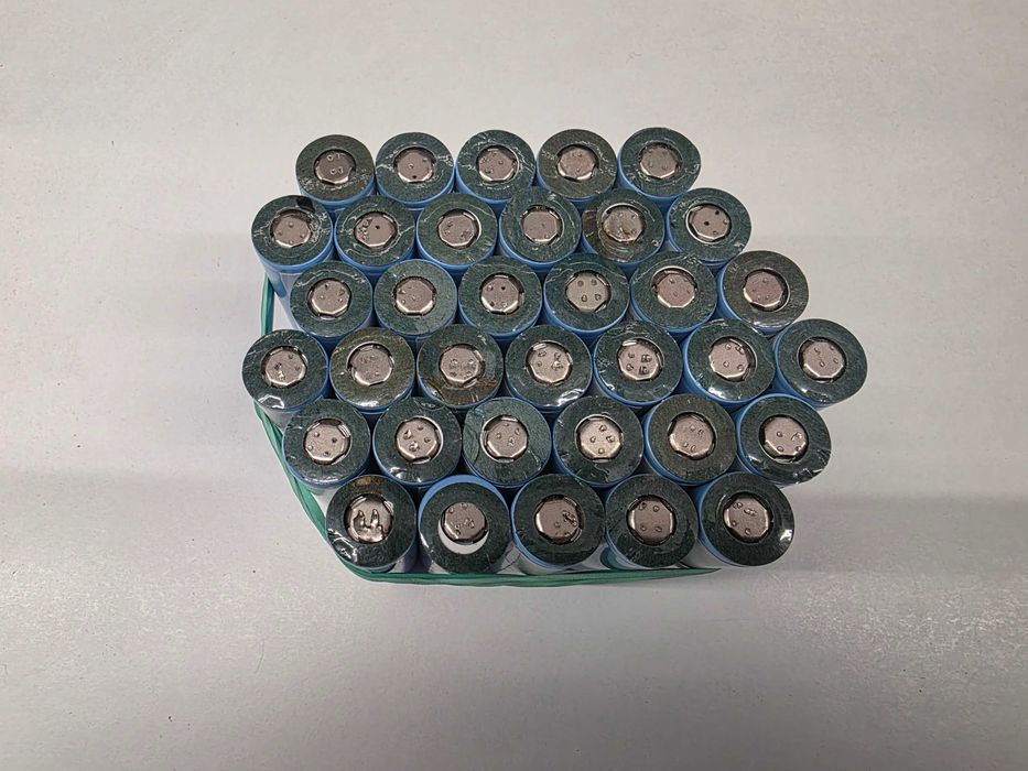 Pakiet 35 szt. testowanych ogniw 18650 CHY 1900 mAh Niebieskie