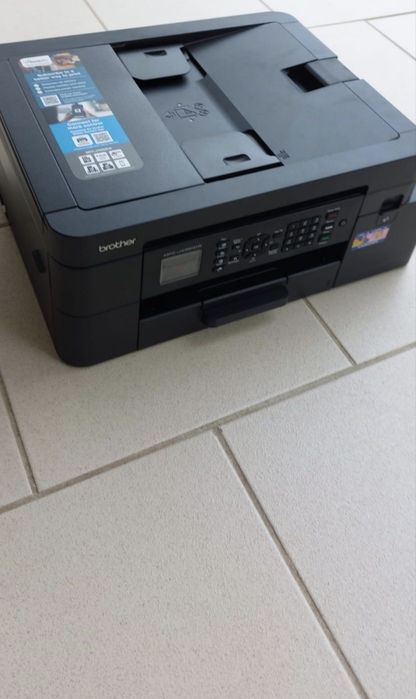 Brother QL-700 Professional Label Printer513151070739507201