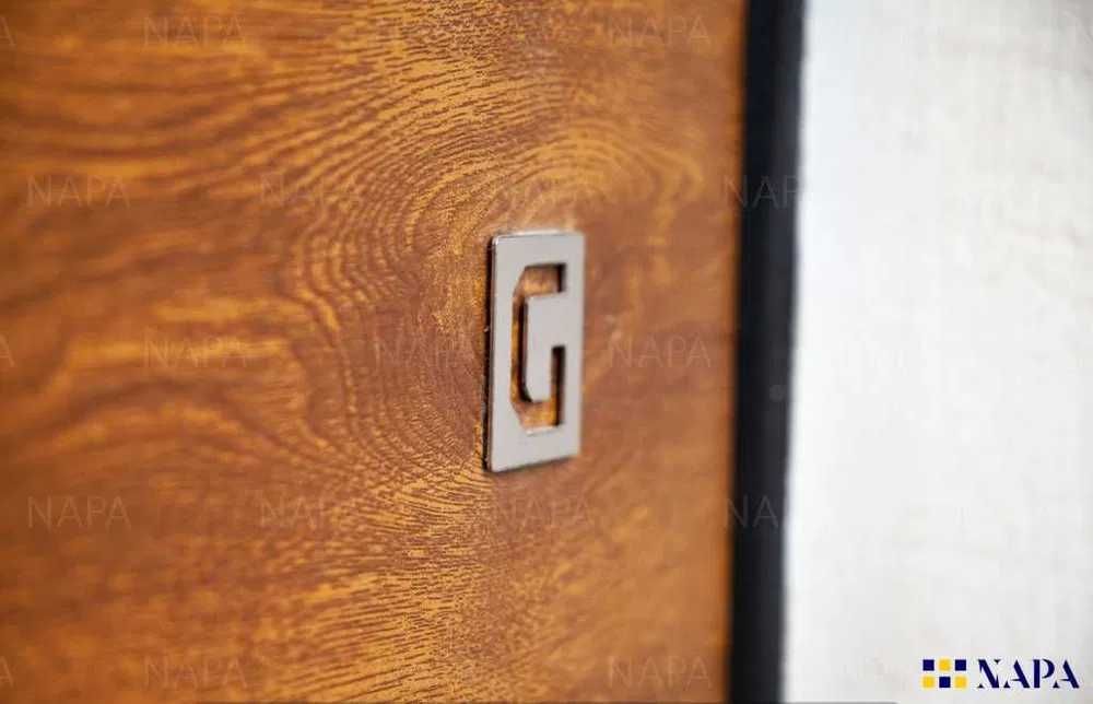 Підйомні гаражні секційні ворота GANT від представника заводу