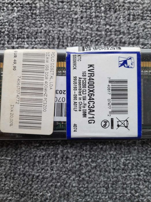Memória RAM Kingston PC3200 (DDR-400) 1GB DIMM-(KVR400X64C3A/1G)64584648848897121