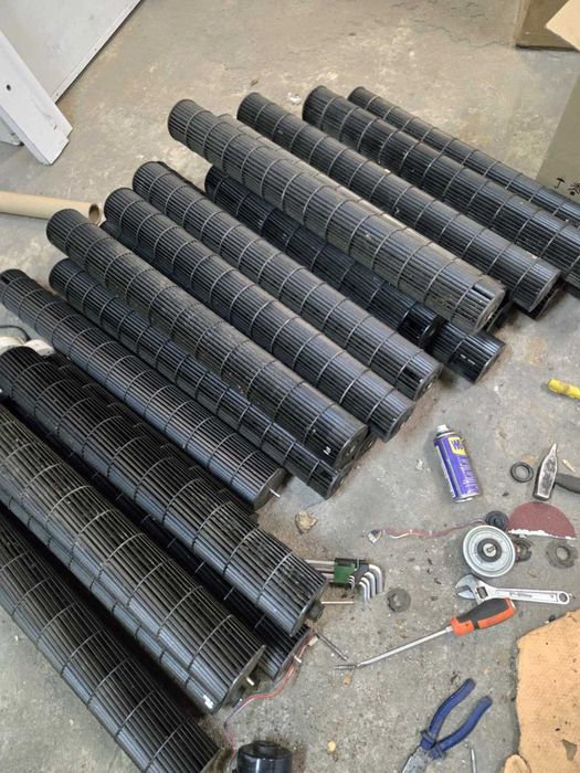 Двигуни для внутрішніх та зовнішніх блоків кондиціонерів