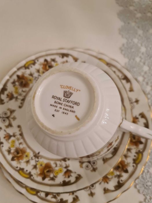 Zestaw porcelanowy