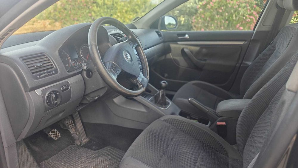 VW Golf V Variant (1K5) 1.9 TDI Diesel 105 cv / 77 kW