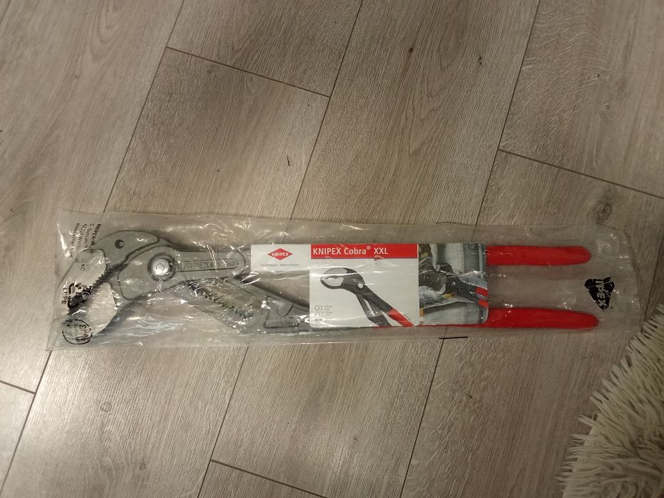 Knipex 87 01 560 szczypce do rur nowe oryginał Żagań • OLX.pl