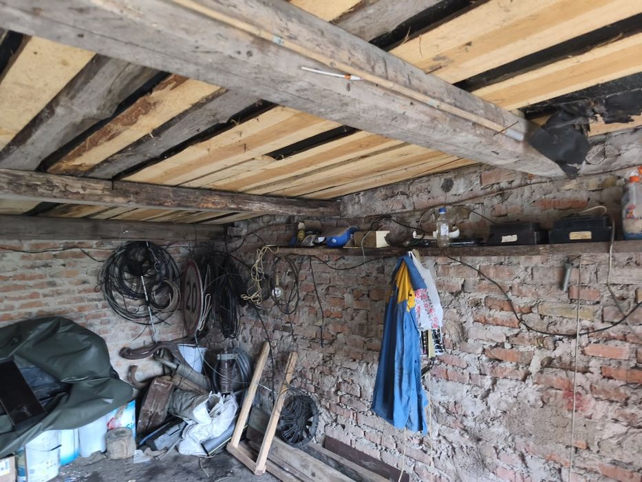 Продам гараж, довжина 5 на 3.5