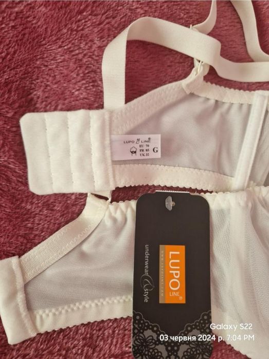 Бюстгальтер-топ,на кісточках