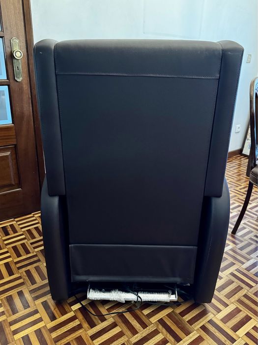 Cadeirão elétrico médico com elevação  reclináveis