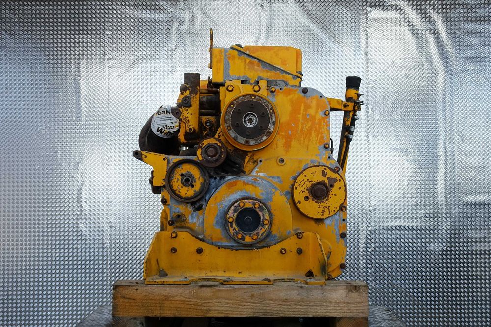 Silnik spalinowy - Cummins LT10