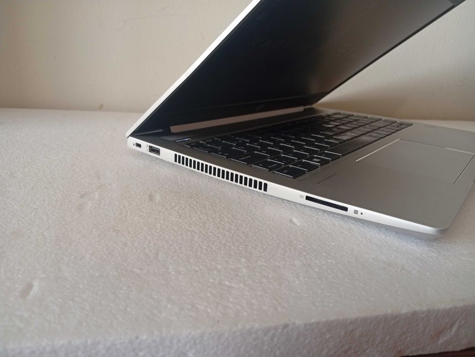 HP Probook Ryzen 5 3500U + Radeon Vega 8 + 12GB RAM + SSD