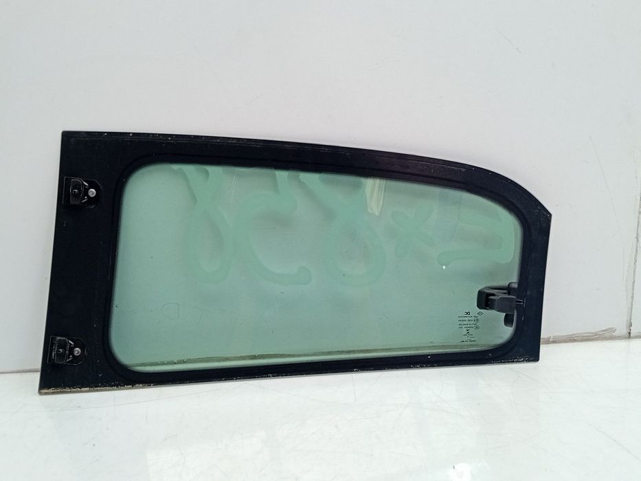 Vidro porta trás direito RENAULT Twingo III (BCM_)