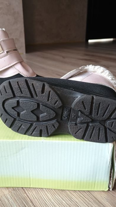 Сапожкі для дівчинки