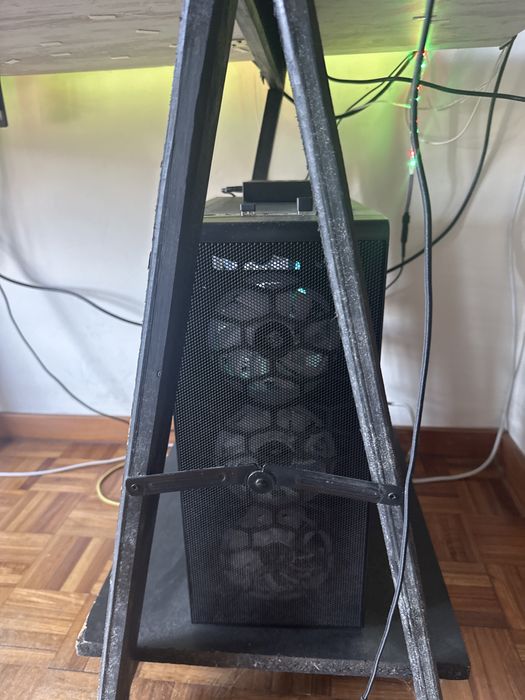 Computador Fixo Ryzen 5/16Gb/Rx580/500GB