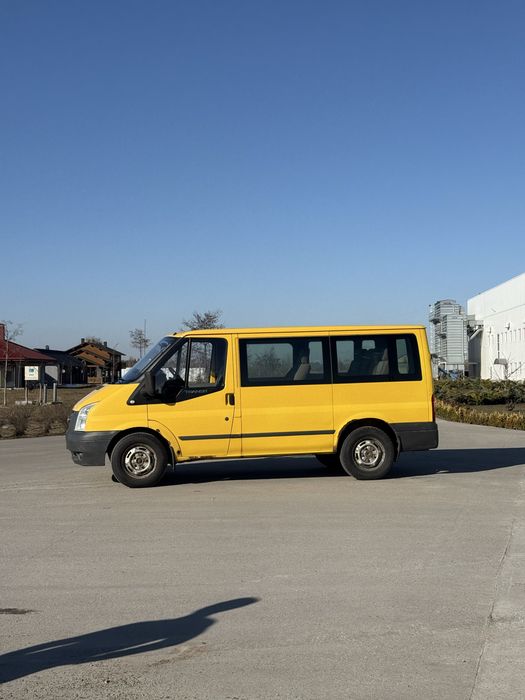 Продам Ford Transit 2.4 дизель